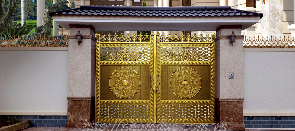 Nhôm hợp kim ngày càng được ứng dụng và đưa vào làm vật liệu chính cho đúc cổng, cửa nhôm đúc và hàng rào nhôm đúc trang trí cho ngôi nhà Việt.