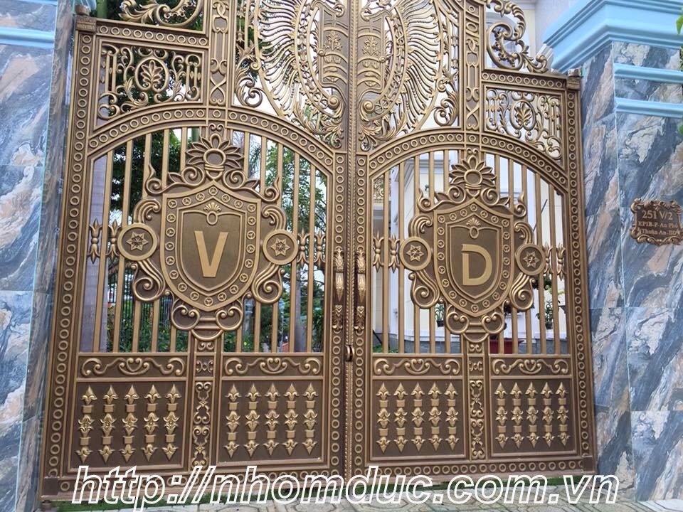 Mẫu cổng nhôm đúc đẹp nhất Việt Nam Fuco