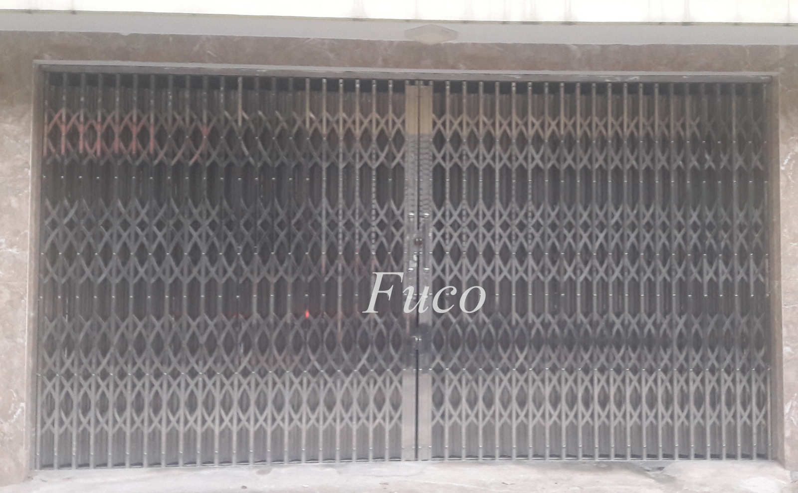 Cửa xếp hộp INOX được sản xuất bởi thợ cơ khí Nam Định